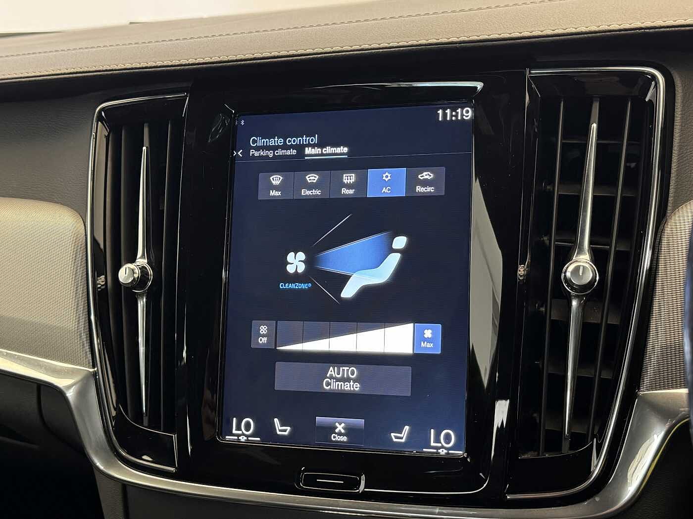 Volvo S90 D4 R-Design Automatic