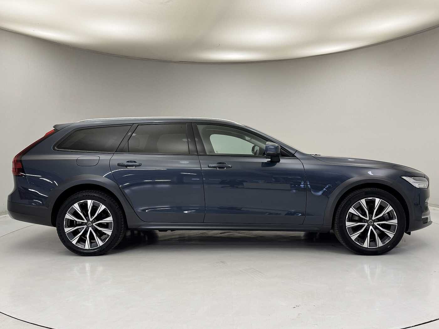 Volvo V90 Cross Country Plus, B5 AWD mild hybrid, Diesel