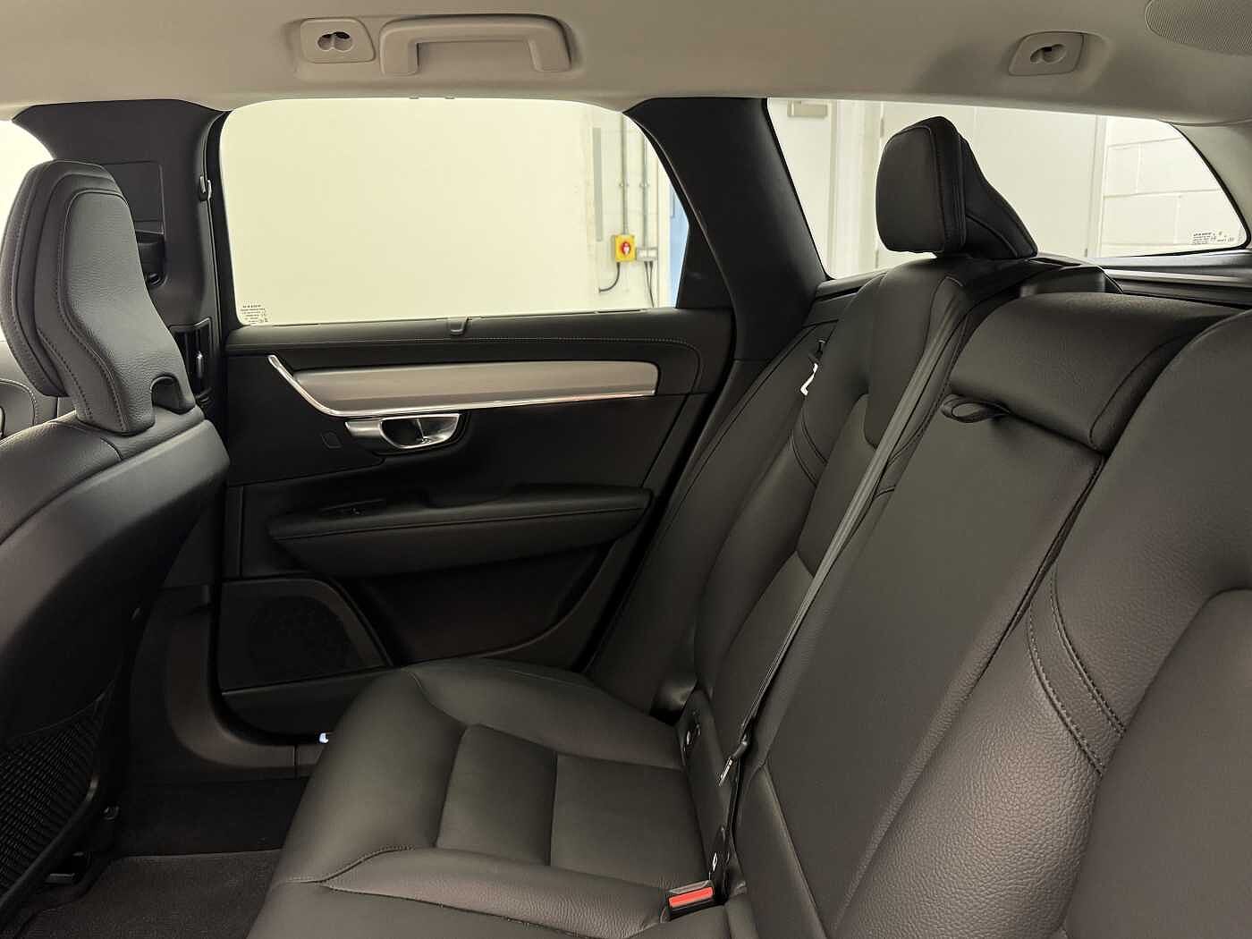 Volvo V90 Cross Country Plus, B5 AWD mild hybrid, Diesel