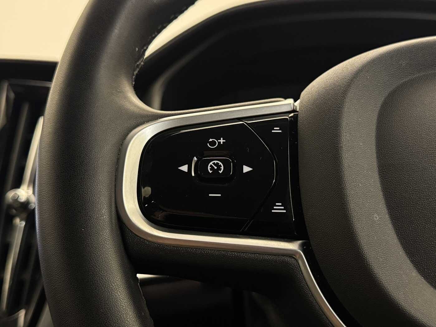 Volvo V90 Cross Country Plus, B5 AWD mild hybrid, Diesel