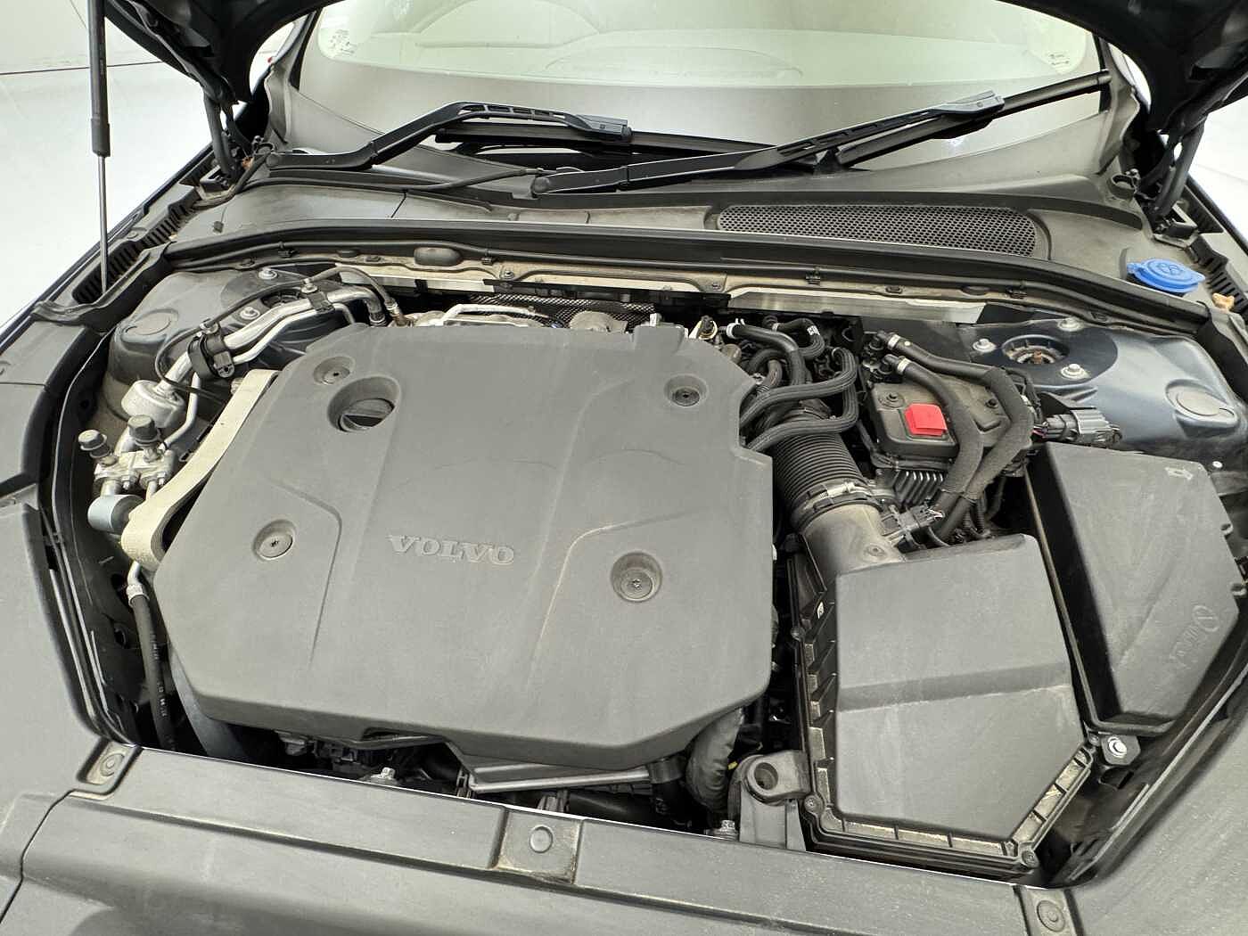 Volvo V90 Cross Country Plus, B5 AWD mild hybrid, Diesel