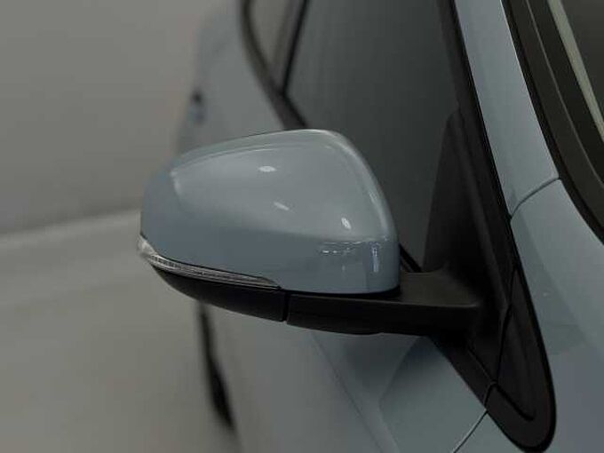 Volvo V40 T2 Momentum Manual