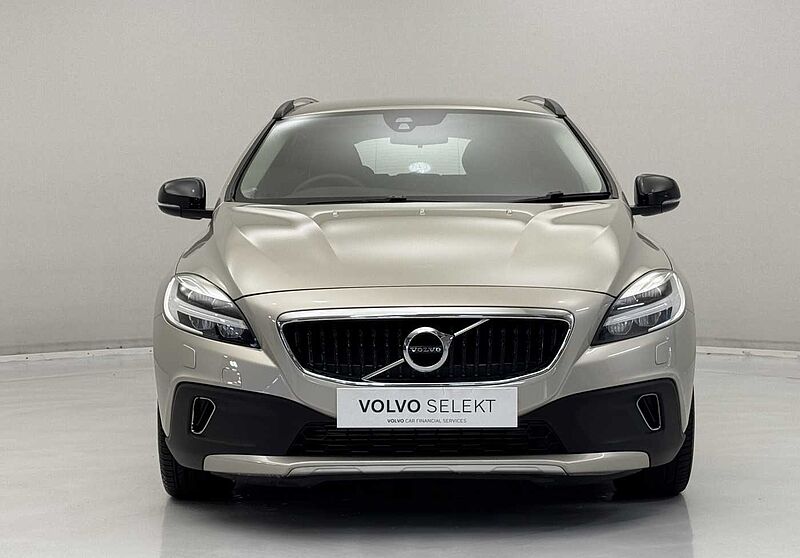 Volvo V40 Cross Country T3 Pro Manual