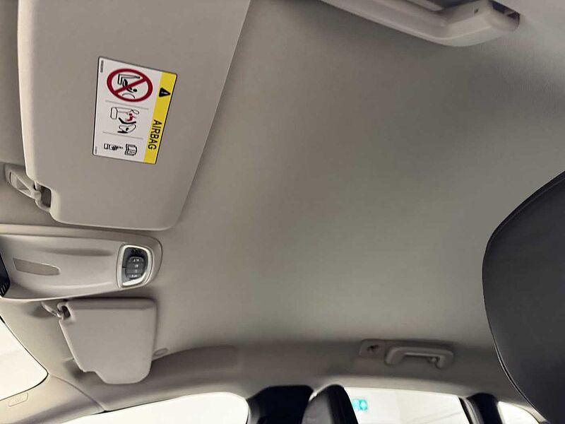Volvo V40 Cross Country T3 Pro Manual