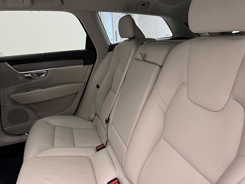 Volvo V90 Cross Country Plus, B5 AWD mild hybrid, Diesel