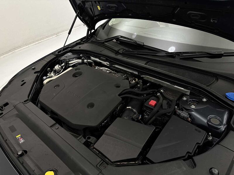 Volvo V90 Cross Country Plus, B5 AWD mild hybrid, Diesel