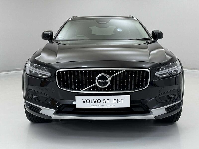 Volvo V90 Cross Country Plus, B5 AWD mild hybrid, Petrol