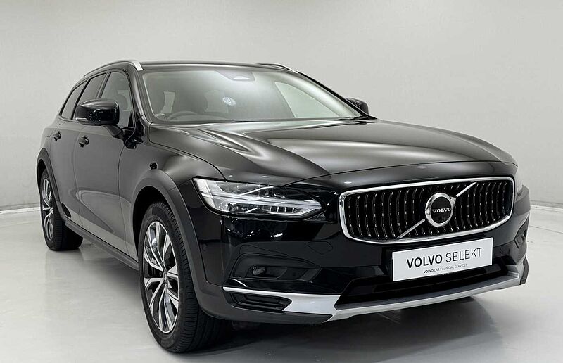 Volvo V90 Cross Country Plus, B5 AWD mild hybrid, Petrol