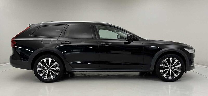 Volvo V90 Cross Country Plus, B5 AWD mild hybrid, Petrol