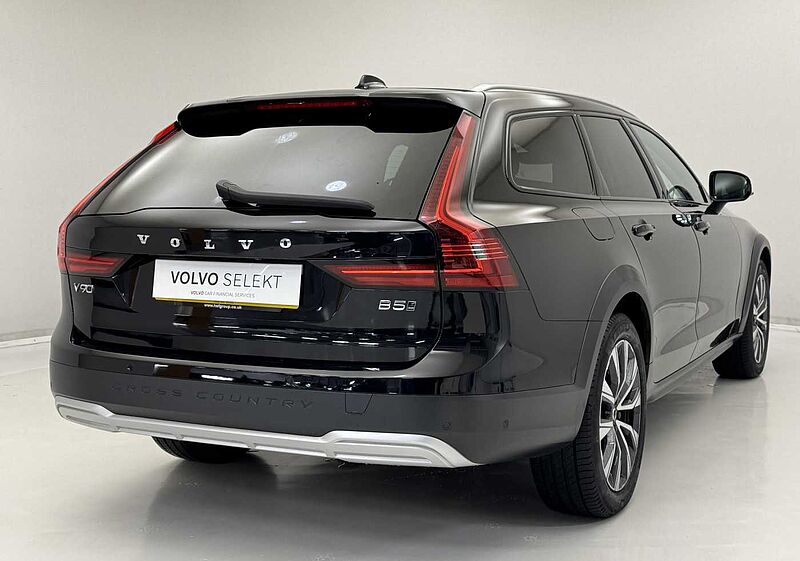 Volvo V90 Cross Country Plus, B5 AWD mild hybrid, Petrol
