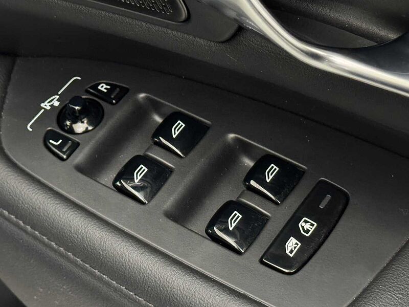 Volvo V90 Cross Country Plus, B5 AWD mild hybrid, Petrol