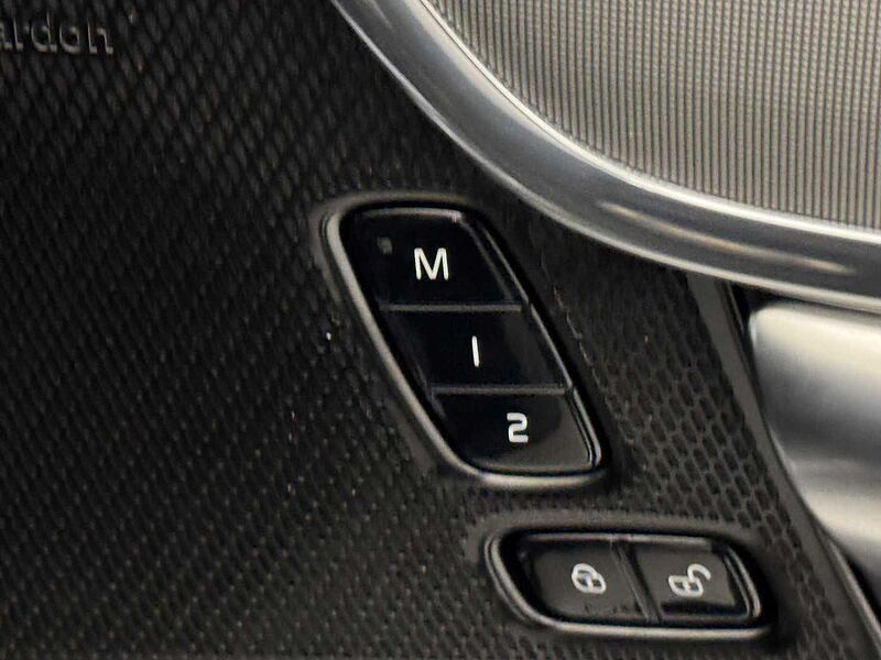 Volvo V90 Cross Country Plus, B5 AWD mild hybrid, Petrol