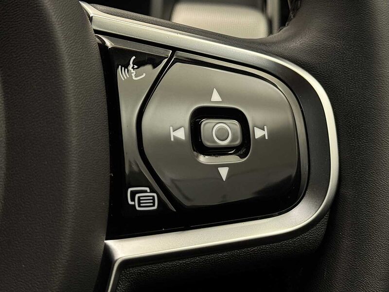 Volvo V90 Cross Country Plus, B5 AWD mild hybrid, Petrol