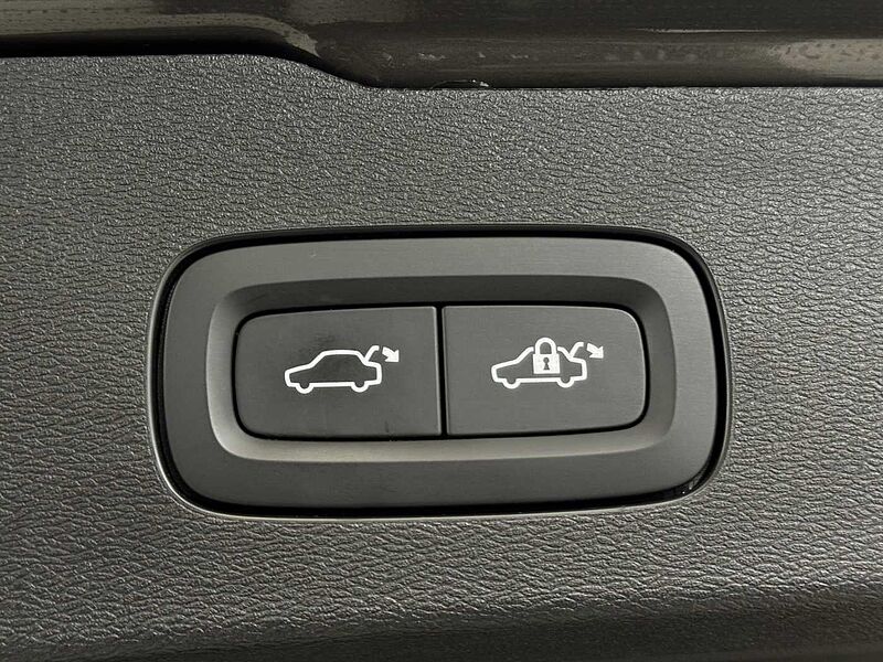 Volvo V60 Cross Country Country, B5 AWD mild hybrid