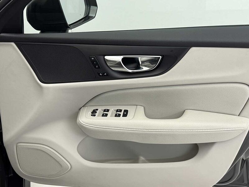 Volvo V60 Cross Country Country, B5 AWD mild hybrid