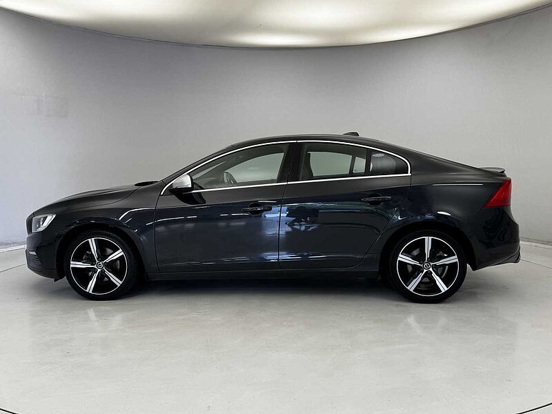 Volvo S60 D4 R-Design Nav Manual