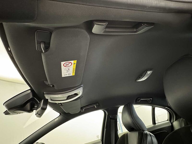 Volvo S60 D4 R-Design Nav Manual