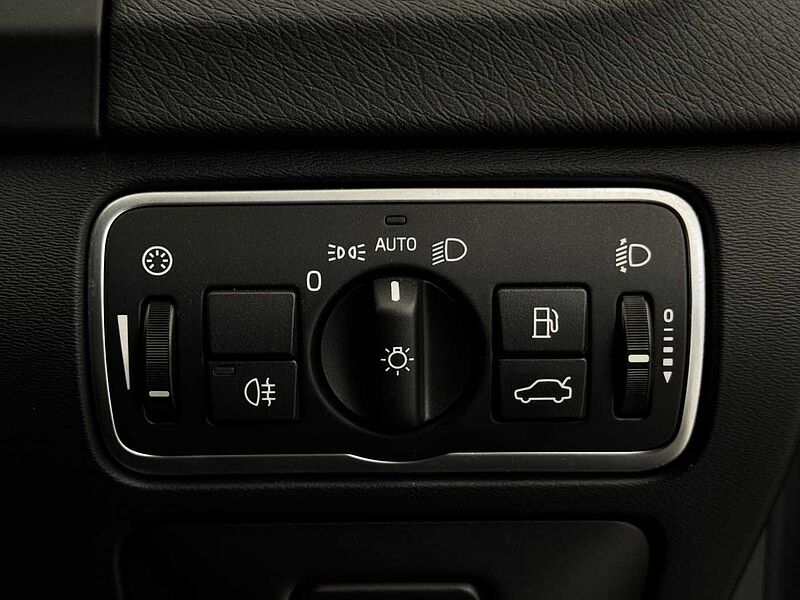 Volvo S60 D4 R-Design Nav Manual