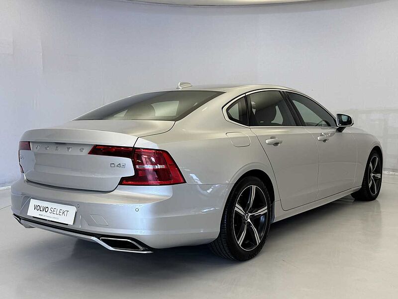 Volvo S90 D4 R-Design Automatic
