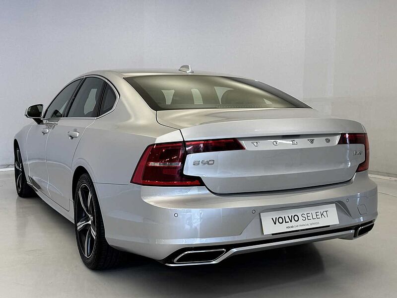 Volvo S90 D4 R-Design Automatic