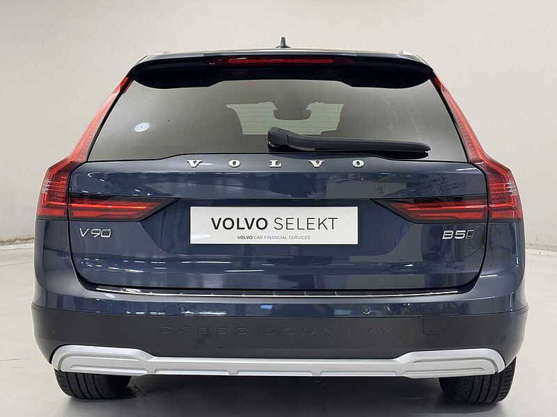 Volvo V90 Cross Country Plus, B5 AWD mild hybrid, Diesel