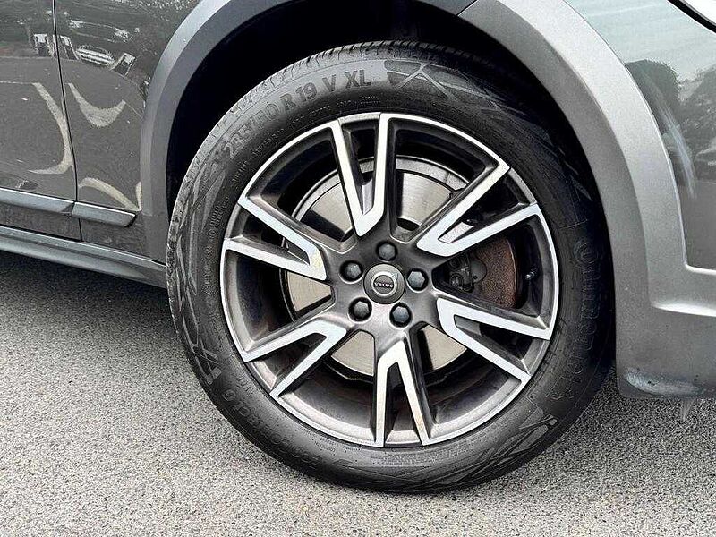 Volvo V90 Cross Country D4 AWD Pro Automatic