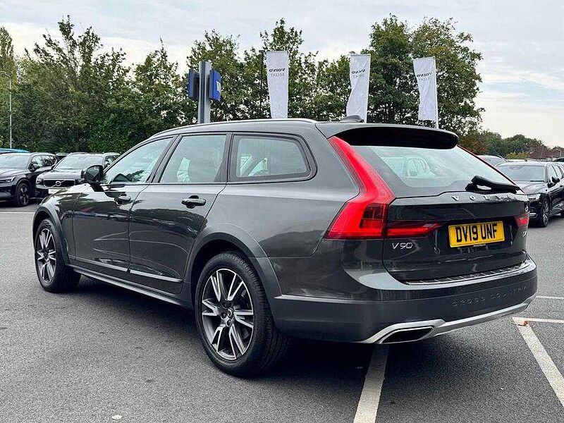 Volvo V90 Cross Country D4 AWD Pro Automatic