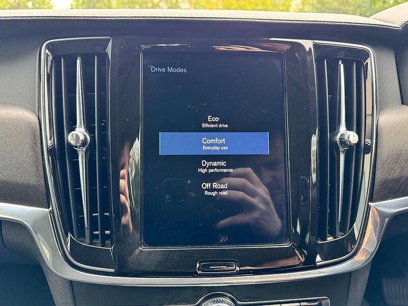 Volvo V90 Cross Country D4 AWD Pro Automatic