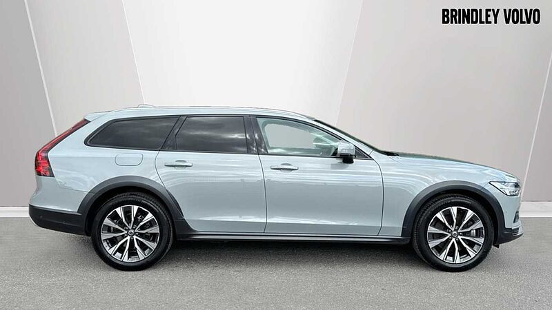 Volvo V90 Cross Country Plus, B4 AWD mild hybrid, Diesel