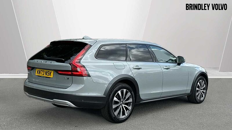 Volvo V90 Cross Country Plus, B4 AWD mild hybrid, Diesel