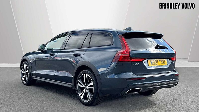 Volvo V60 Cross Country Pro, B5 AWD mild hybrid