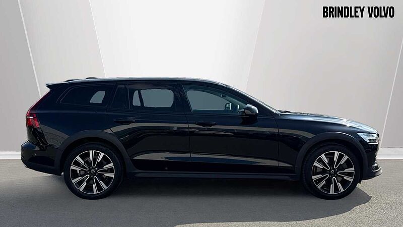 Volvo V60 Cross Country Country, B5 AWD mild hybrid