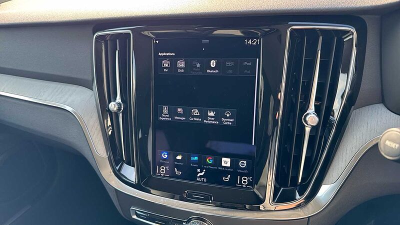 Volvo V60 Cross Country Country, B5 AWD mild hybrid