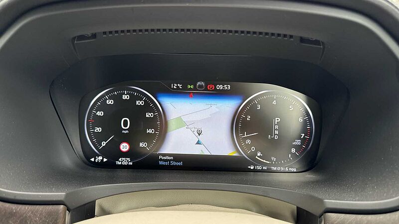 Volvo V90 Cross Country T5 AWD Plus Automatic
