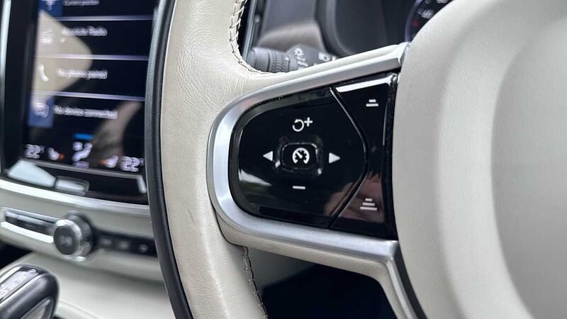 Volvo V90 Cross Country T5 AWD Plus Automatic