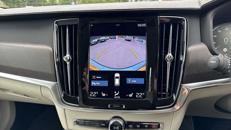 Volvo V90 Cross Country T5 AWD Plus Automatic