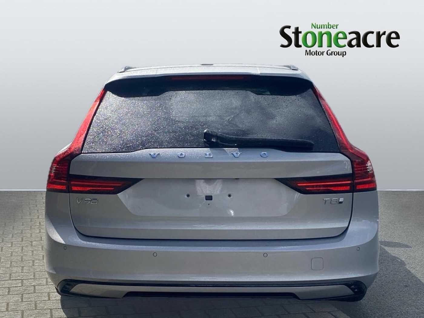 Volvo V90 Ultra, T8 AWD Plug-in hybrid, Electric/Petrol, Dark