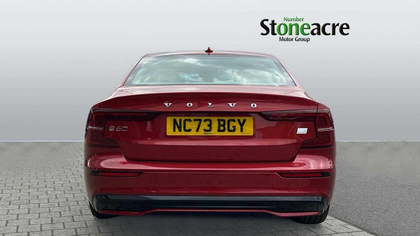 Volvo S60 Recharge Plus, T8 AWD Plug-in hybrid, Electric/Petrol, Dark