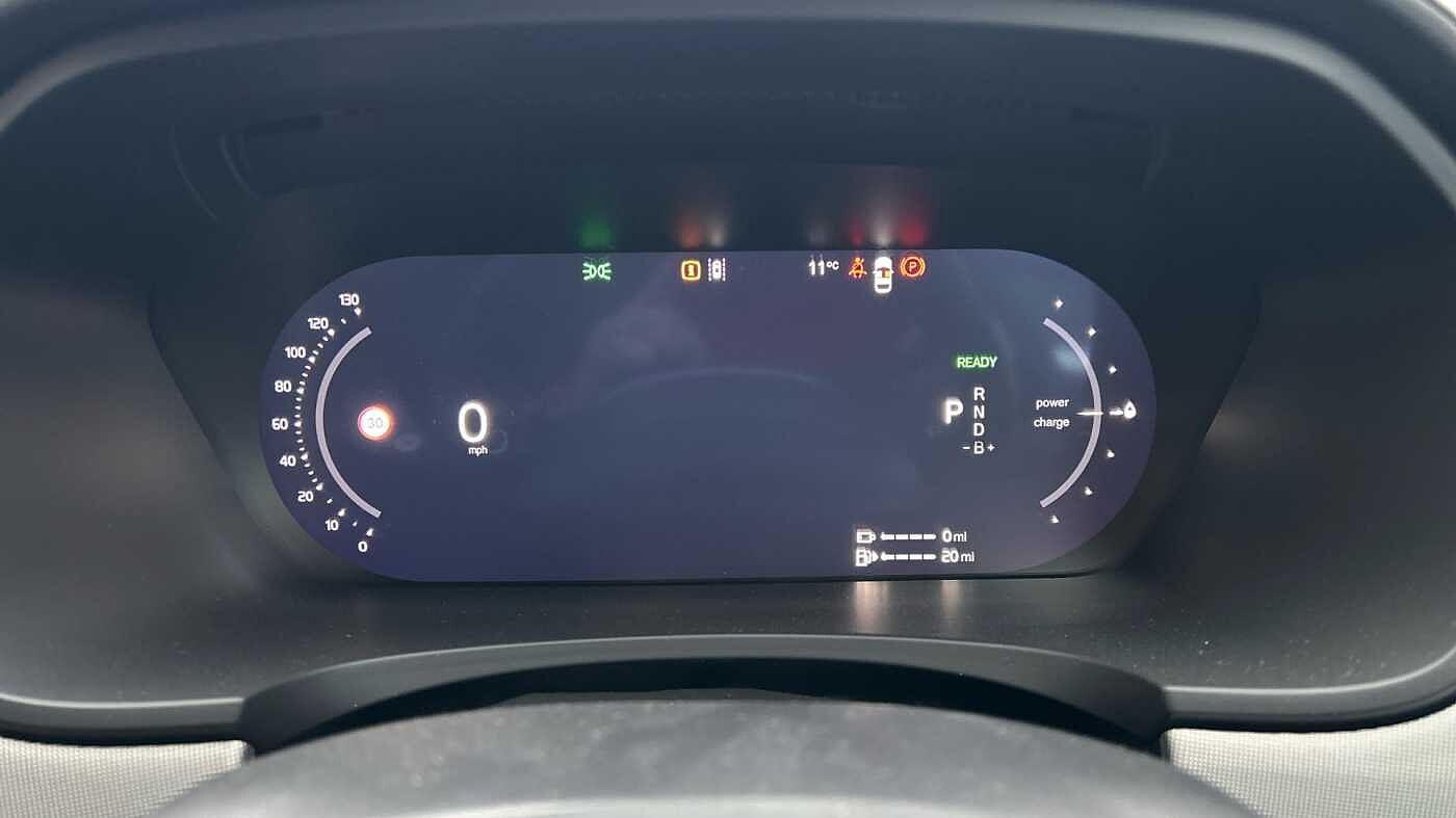 Volvo V90 Plus, T6 AWD Plug-in hybrid, Electric/Petrol, Dark