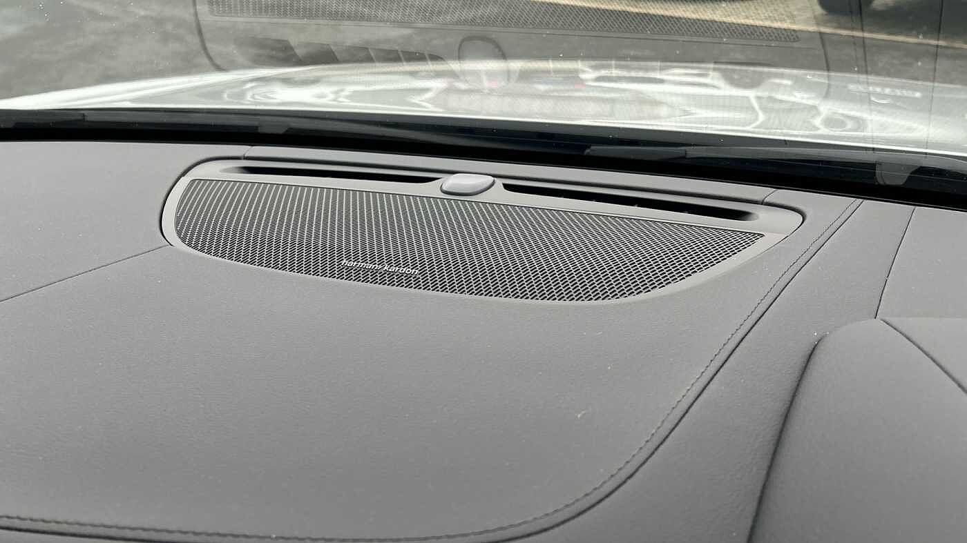 Volvo V90 Plus, T6 AWD Plug-in hybrid, Electric/Petrol, Dark