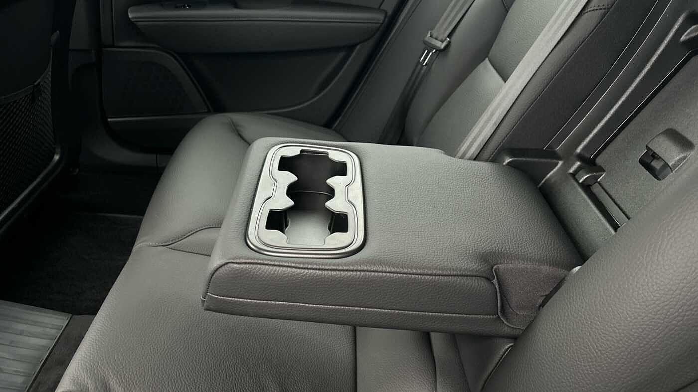 Volvo V90 Plus, T6 AWD Plug-in hybrid, Electric/Petrol, Dark