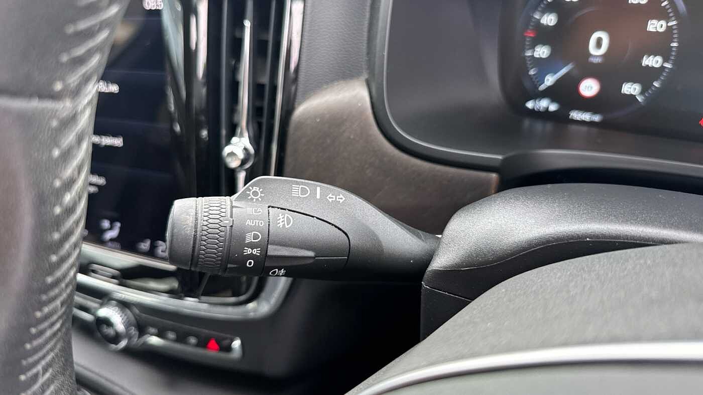 Volvo V90 Cross Country T5 AWD Plus Automatic