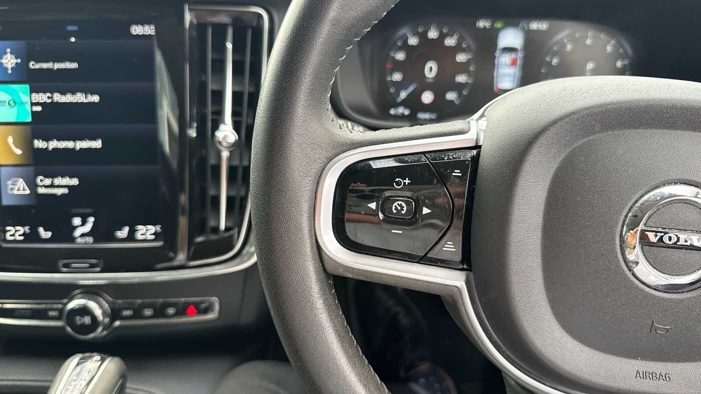 Volvo V90 Cross Country T5 AWD Plus Automatic