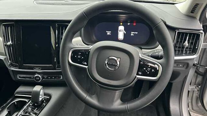 Volvo V90 Plus, T6 AWD Plug-in hybrid, Electric/Petrol, Dark