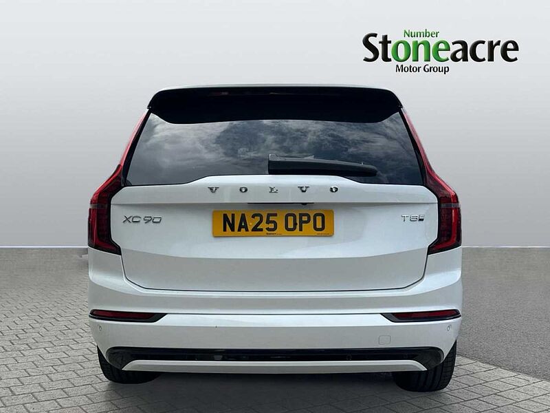 Volvo XC90 Ultra, T8 AWD Plug-in hybrid, Electric/Petrol, Dark, 7 Seats