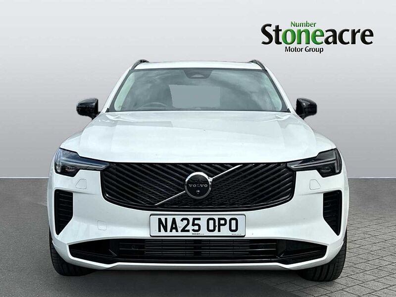 Volvo XC90 Ultra, T8 AWD Plug-in hybrid, Electric/Petrol, Dark, 7 Seats