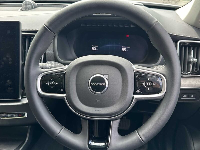 Volvo XC90 Ultra, T8 AWD Plug-in hybrid, Electric/Petrol, Dark, 7 Seats