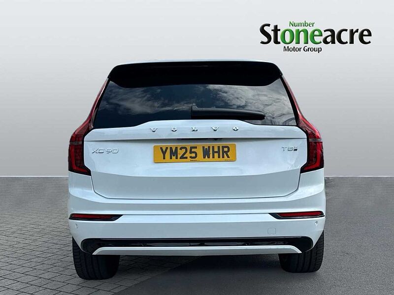 Volvo XC90 Ultra, T8 AWD Plug-in hybrid, Electric/Petrol, Dark, 7 Seats