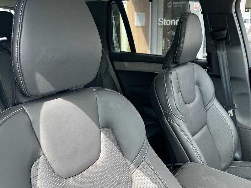 Volvo XC90 Ultra, T8 AWD Plug-in hybrid, Electric/Petrol, Dark, 7 Seats