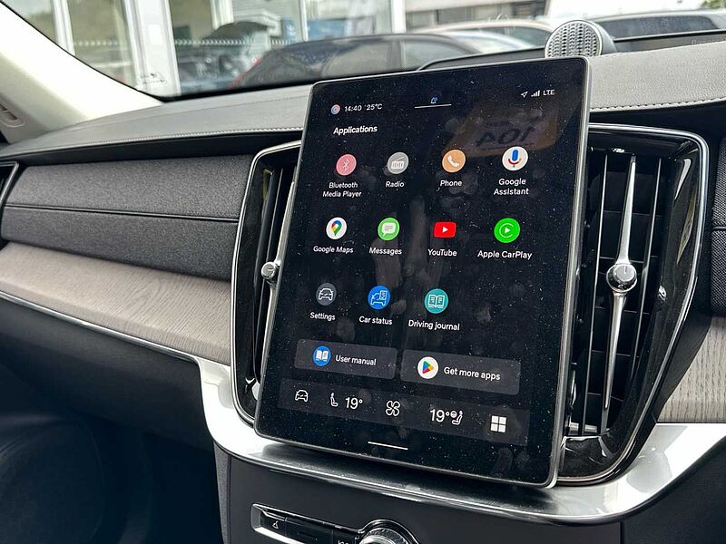 Volvo XC90 Ultra, T8 AWD Plug-in hybrid, Electric/Petrol, Dark, 7 Seats